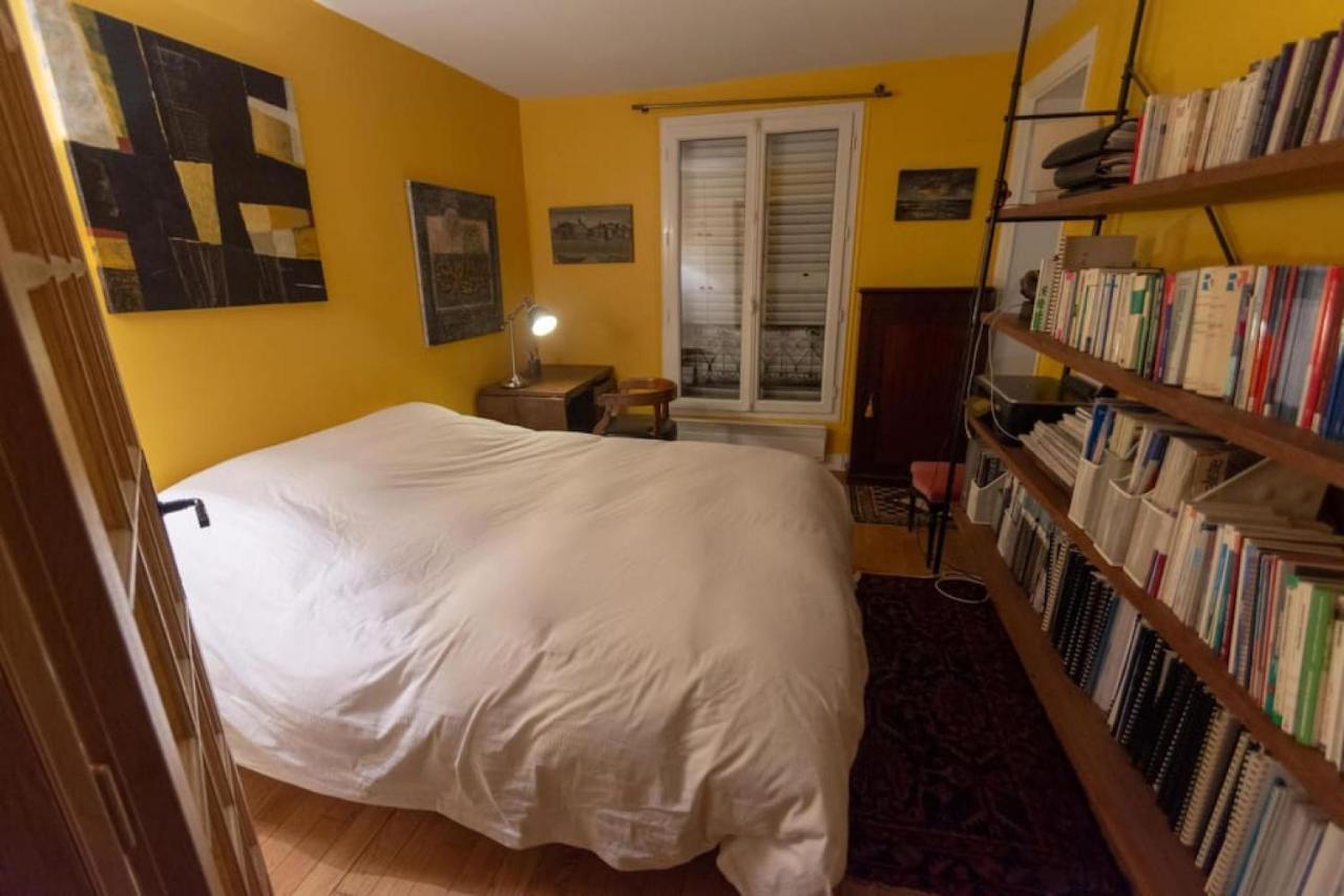 Very French Two Bedroom In The Heart Of Paris Extérieur photo